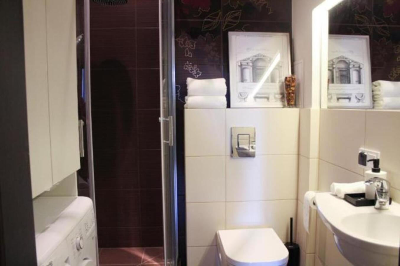 Elegant 2Br, Amazing Old Town Views, Plac Solny Walk To Rynek! Amenities Wrocław Eksteriør bilde